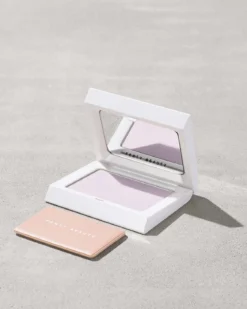 Bright Fix Instant Brightening + Blurring Powder
