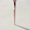 Cheek-Hugging Highlight Brush 120