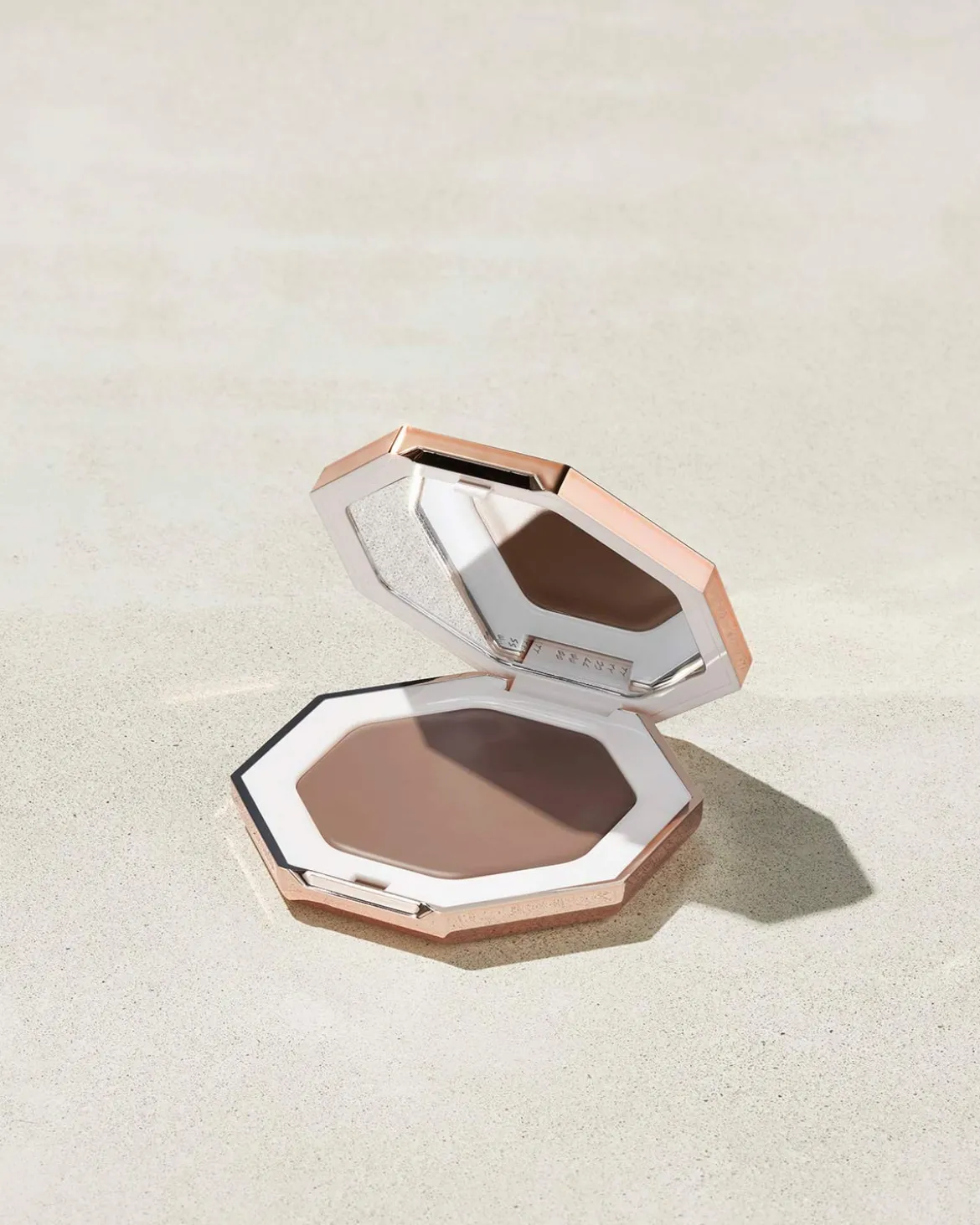 Cheeks Out Freestyle Cream Bronzer