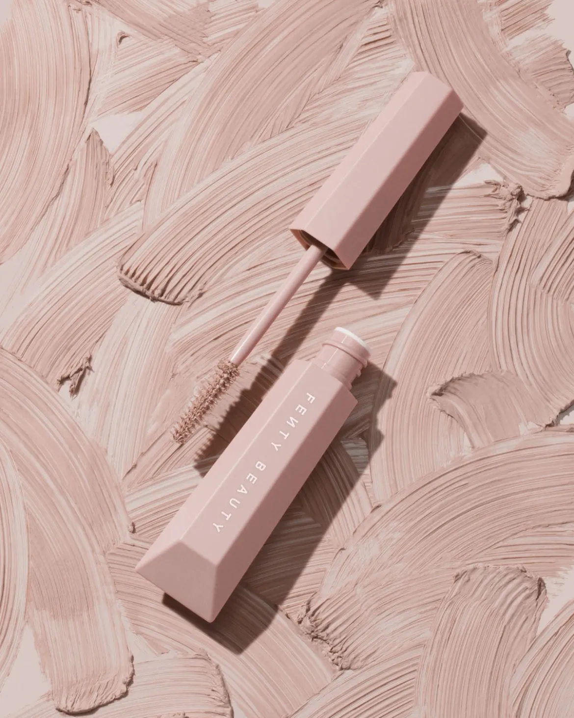 Hella Extra Mascara-Boosting Lash Primer